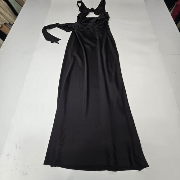 GUIZIO Wrapped Maxi Dress in Black - Picture 2 of 12